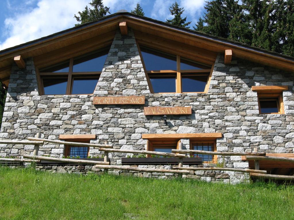 Agriturismo Valsaviore Cevo Bagian luar foto