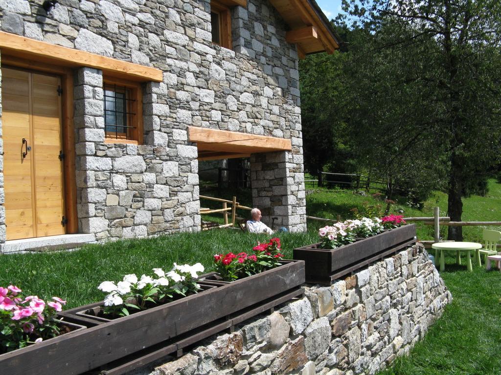Agriturismo Valsaviore Cevo Bagian luar foto